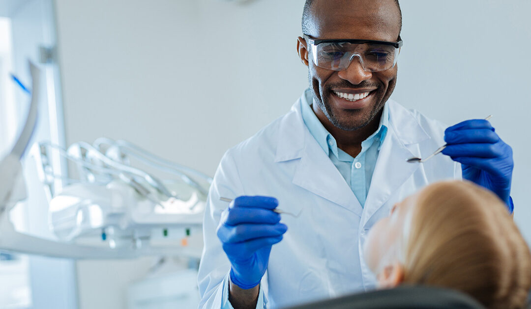 Spring Cleaning Smiles: At-Home vs Professional Teeth Cleaning